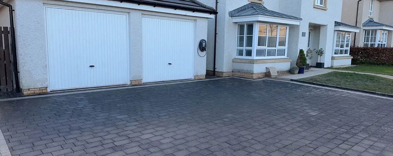 Tarmac with block border